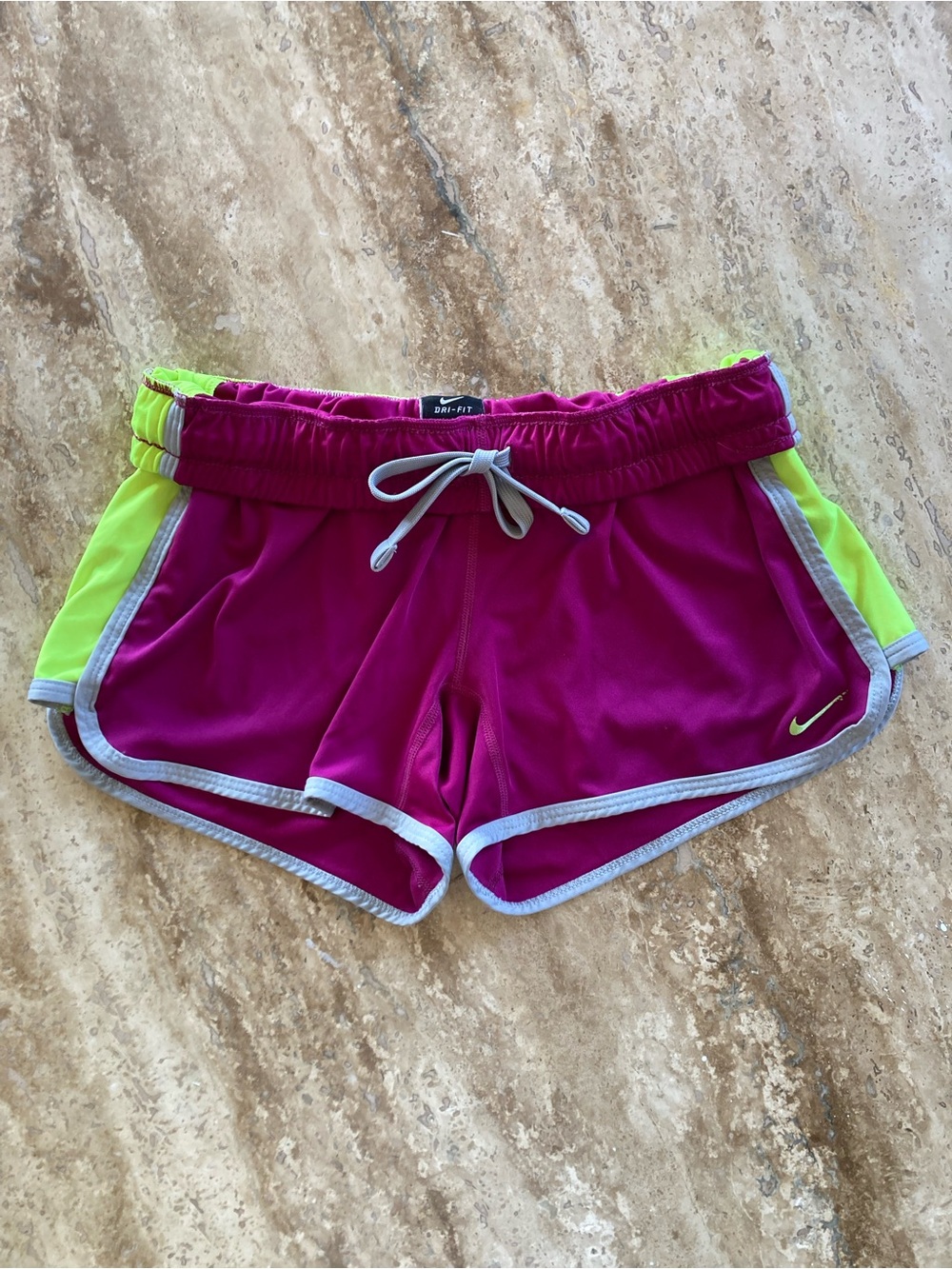Nike Women's 3.5" Dri-Fit Fly Knit Running Training Shorts